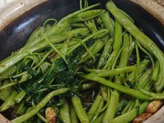 -大石鼓山庄·珠海第一烧猪