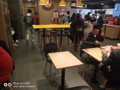 大堂-麦当劳(燕顺路店)