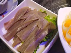 -热火朝天鲜切牛肉火锅(南强街巷店)