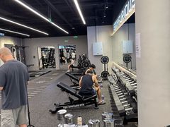 -TMG潮流健身(奥体莲荷里店)