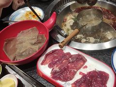 -醉董牛川派鲜肉自选火锅(烟台店)