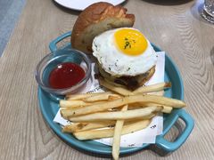 -Dazzling Cafe 蜜糖吐司专卖店