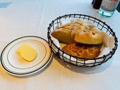 -Wolfgang’s Steakhouse 沃夫冈牛排馆(上海白玉兰广场店)