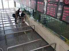 -哈尔滨西站(地铁站)