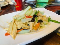 菜梗炒腐竹-大自然(鲁家村店)