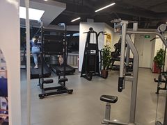 -超鹿运动(达信大厦店)