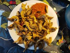 炸菌子-勺子米线·云南传统小吃市集(四方街店)