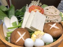 什锦蔬菜篮子-德香苑脆皮烤鸭·经典(爱融荟城店)