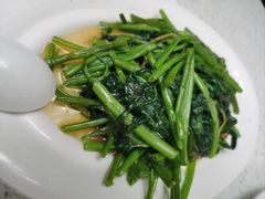 -肥仔文澳门猪骨煲(南京西路店)