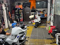 -摩道团机车工坊 摩托车维修 精洗店