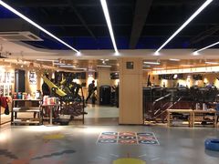 -康慈健身(雅戈尔雷迪森广场店)