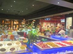 自助取餐区-加餐海鲜自助(集美银泰百货店)