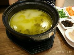 -在蒙自过桥米线