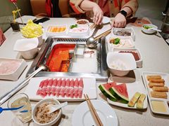 -海底捞火锅鲜切牛肉主题店(长寿路店)