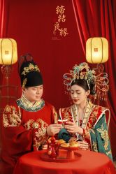 -大花轿艺术影像高端定制婚纱摄影(朝阳一路店)