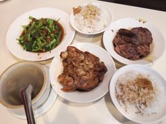 -阿水狮猪脚大王(台中公园店)