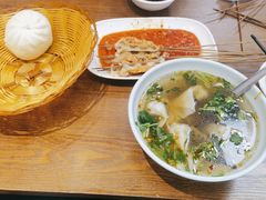 -郑家包子牛肉拉面(尚勤路店)