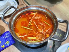 -龙聚德北京烤鸭(沙坪坝华宇A馆店)