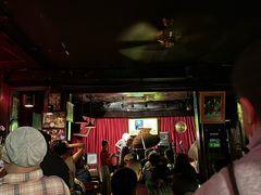 -东岸Cafe 爵士俱乐部