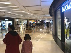 -喜茶(上海兴业太古汇店)
