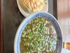 -泉儿头杂碎(杂碎师大店)