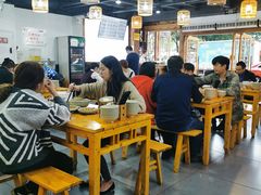 大堂-饭饱香土碗菜(新科店)