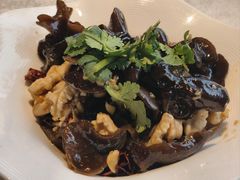 秋耳拌桃仁-洞庭家宴·头牌甲鱼(广渠门店)