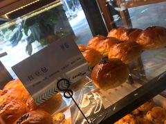 -Dough&Joe团憩(瑞虹天地月亮湾店)