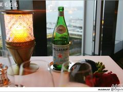 st.pellegrino&nbsp;气泡水-Caprice(香港四季酒店)