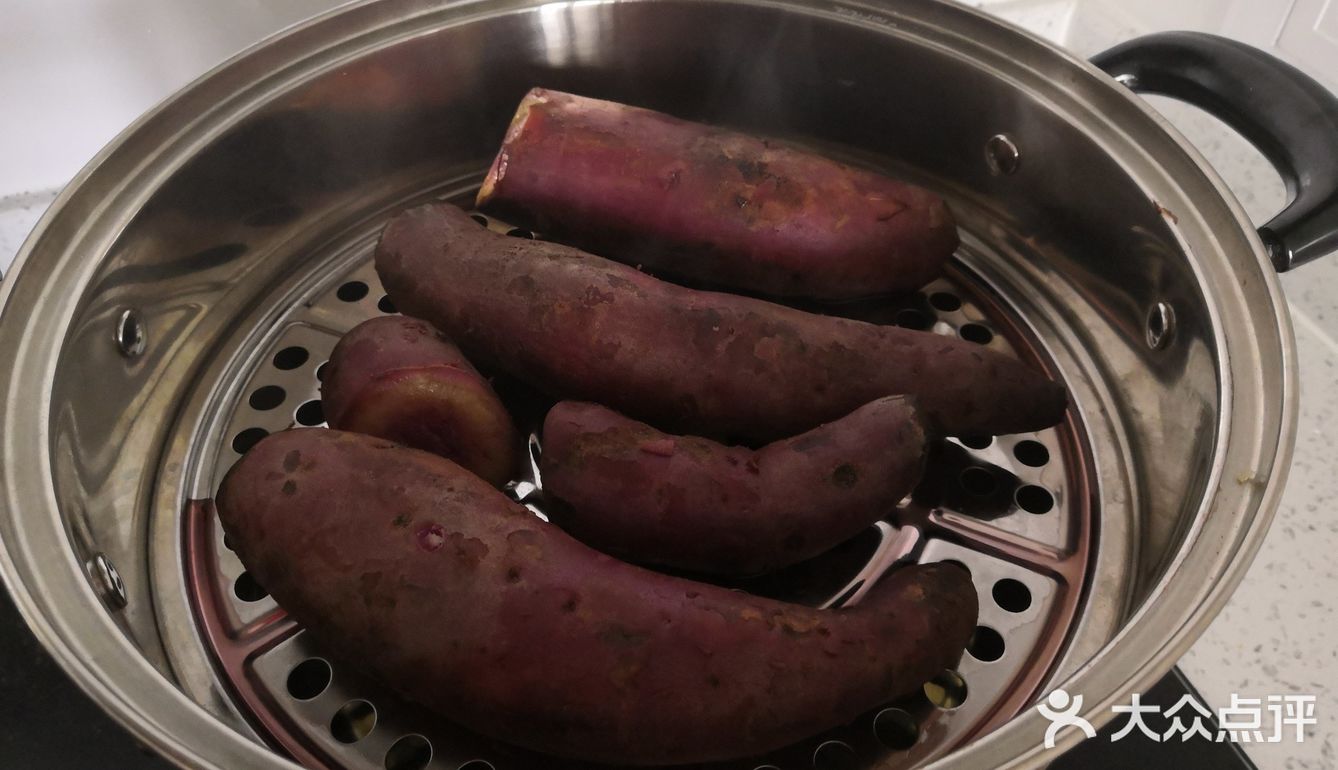 至少我还可以起床做早餐吃，例如今天的蒸红薯