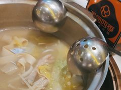 -润园四季椰子鸡火锅(南山海岸城店)