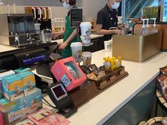 -星巴克(深圳前海香缤大厦分店)