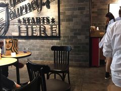 -星巴克(广州动漫星城东区店)