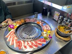 -哈哈碳都·牛肋条无限自助烤肉(台江万达店)