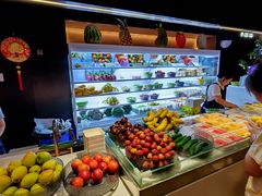 -涨巢·潮玩水疗局