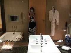 -天津滨海圣光皇冠假日酒店