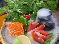 三文鱼刺身-鳗鱼家·深夜食堂(军博店)