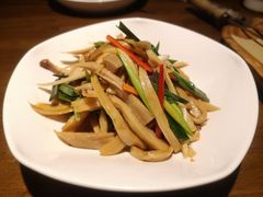 手撕杏鲍菇-天山醉美·新疆餐厅(富华里店)