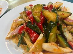 -布尔津河堤夜市