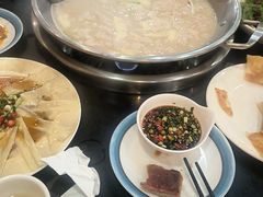 -老来福·非遗酸汤兔(凯旋路店)