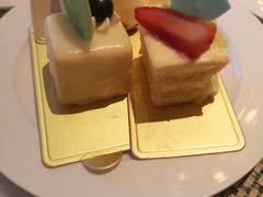 榴莲蛋糕-都会尚膳·海鲜自助餐厅(重庆万豪酒店)