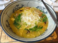 -芸南道·过桥米线(昆明老街旗舰店)