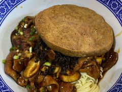 -沪西老弄堂面馆(定西路店)