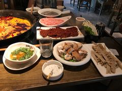 -纸盐河码头火锅(十八梯店)