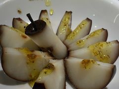 -锅飘飘·东北铁锅炖(雨花客厅店)
