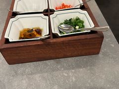 -鼎鼎香·港式火锅(北京SKP店)