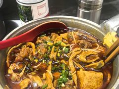 -铁锅哥米线
