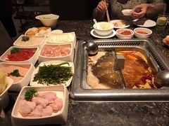 -海底捞火锅(中原万达广场店)