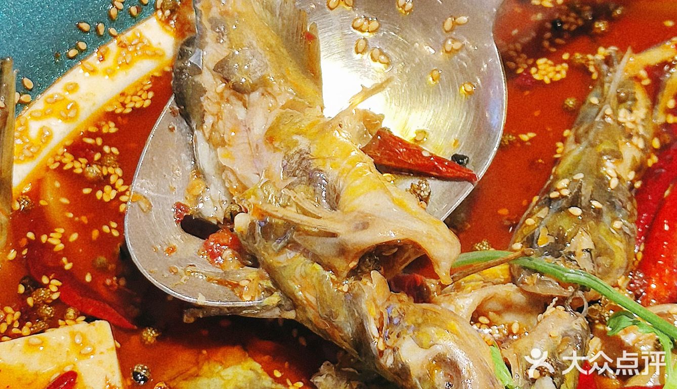 西安探店|地道陕南菜香辣黄辣丁