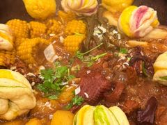 -万里闯关东铁锅炖菜馆(高新旗舰店)